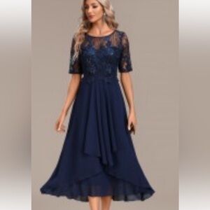 Elegant Navy Lace Midi Dress